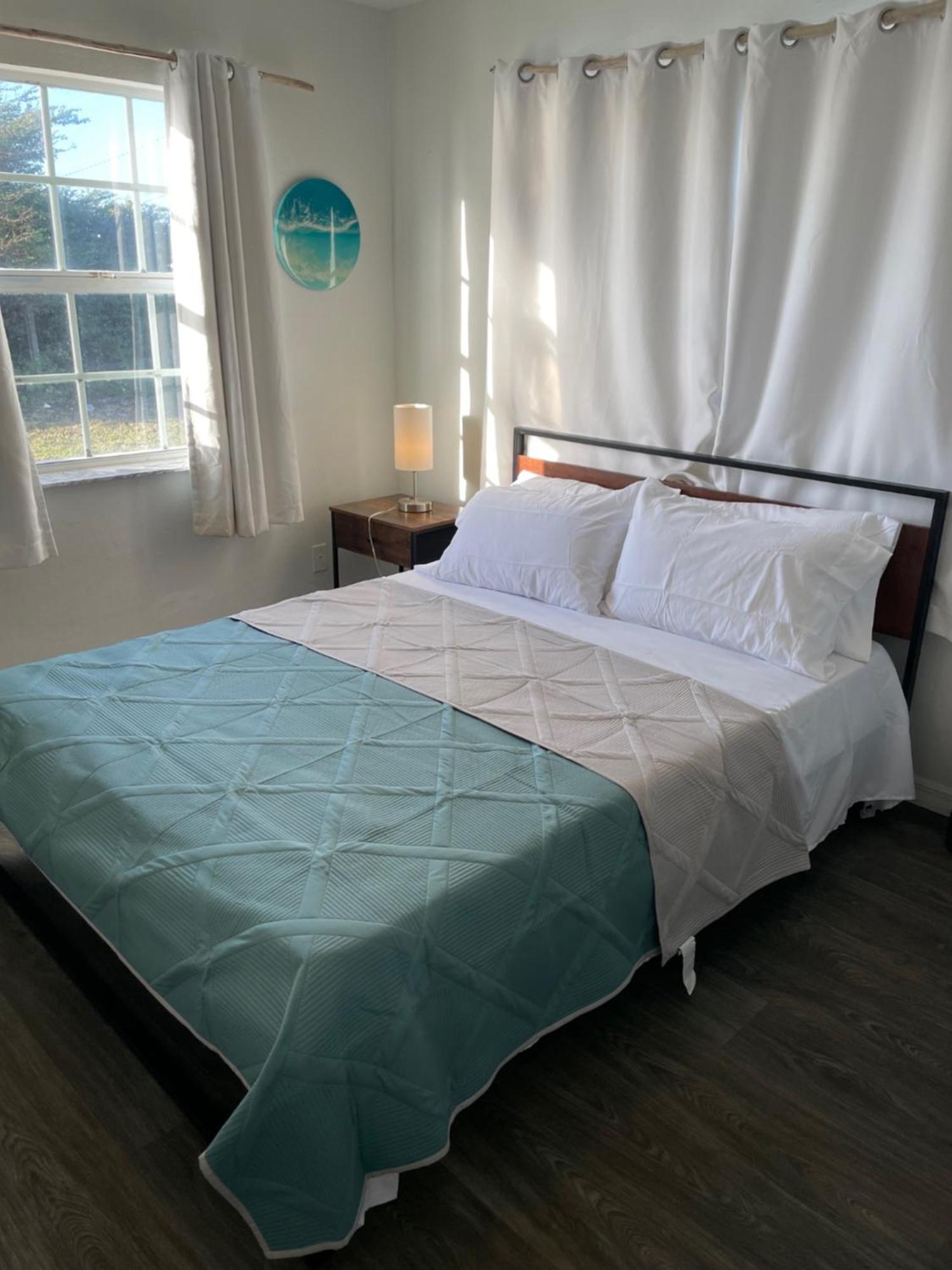 John'S Place Grand Turk Esterno foto